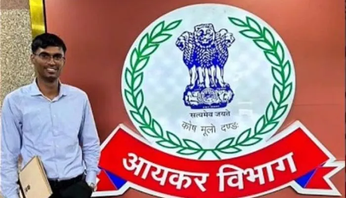 income tax officer kaise bante hai
